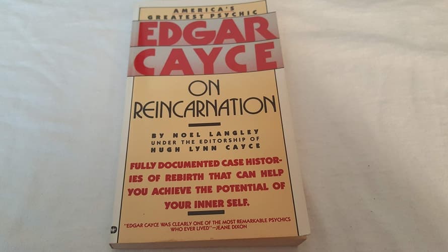 Cover of Edgar Cayce on Reincarnation
