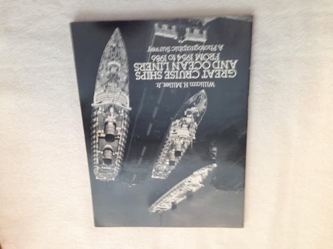 Cover of Great Cruise Ships and Ocean Liners from 1954 to 1986: A Photographic Survey (Dover Maritime)