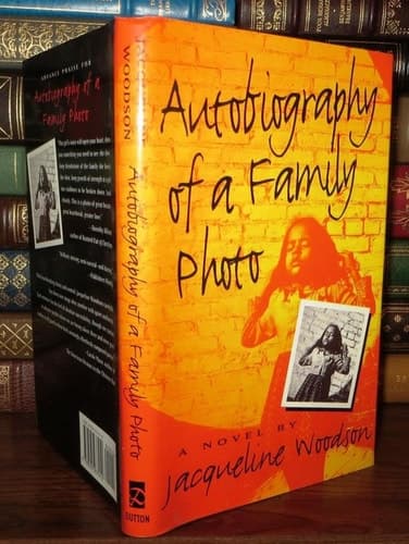 Cover of Autobiography of a Family Photo