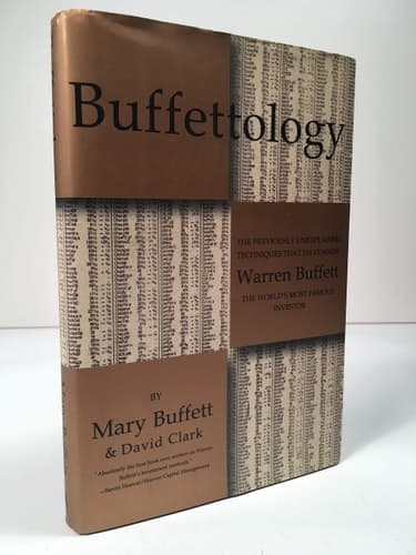 Cover of Buffettology The Previously Unexplained Techniques that Have Made Warren Buffett the World's Most Famous Investor