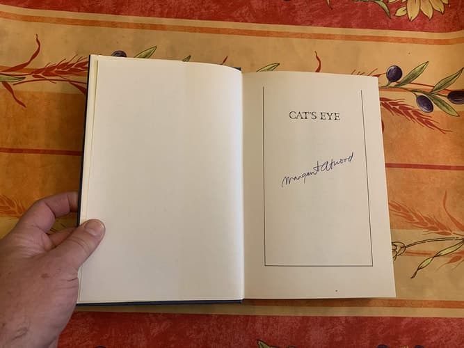 Cover of Cat's Eye