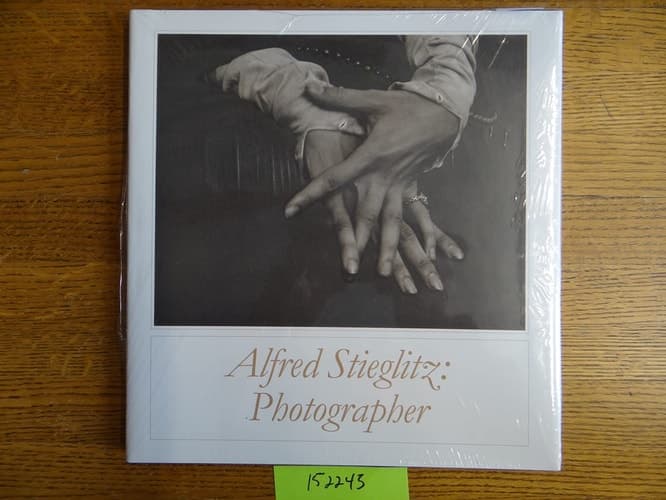 Cover of Alfred Stieglitz Photographer