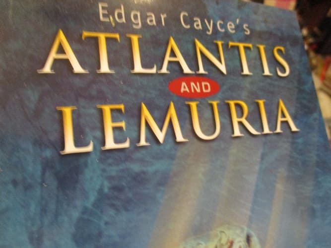 Cover of Edgar Cayce's Atlantis and Lemuria The Lost Civilizations in the Light of Modern Discoveries