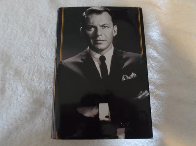 Cover of Sinatra Behind the Legend